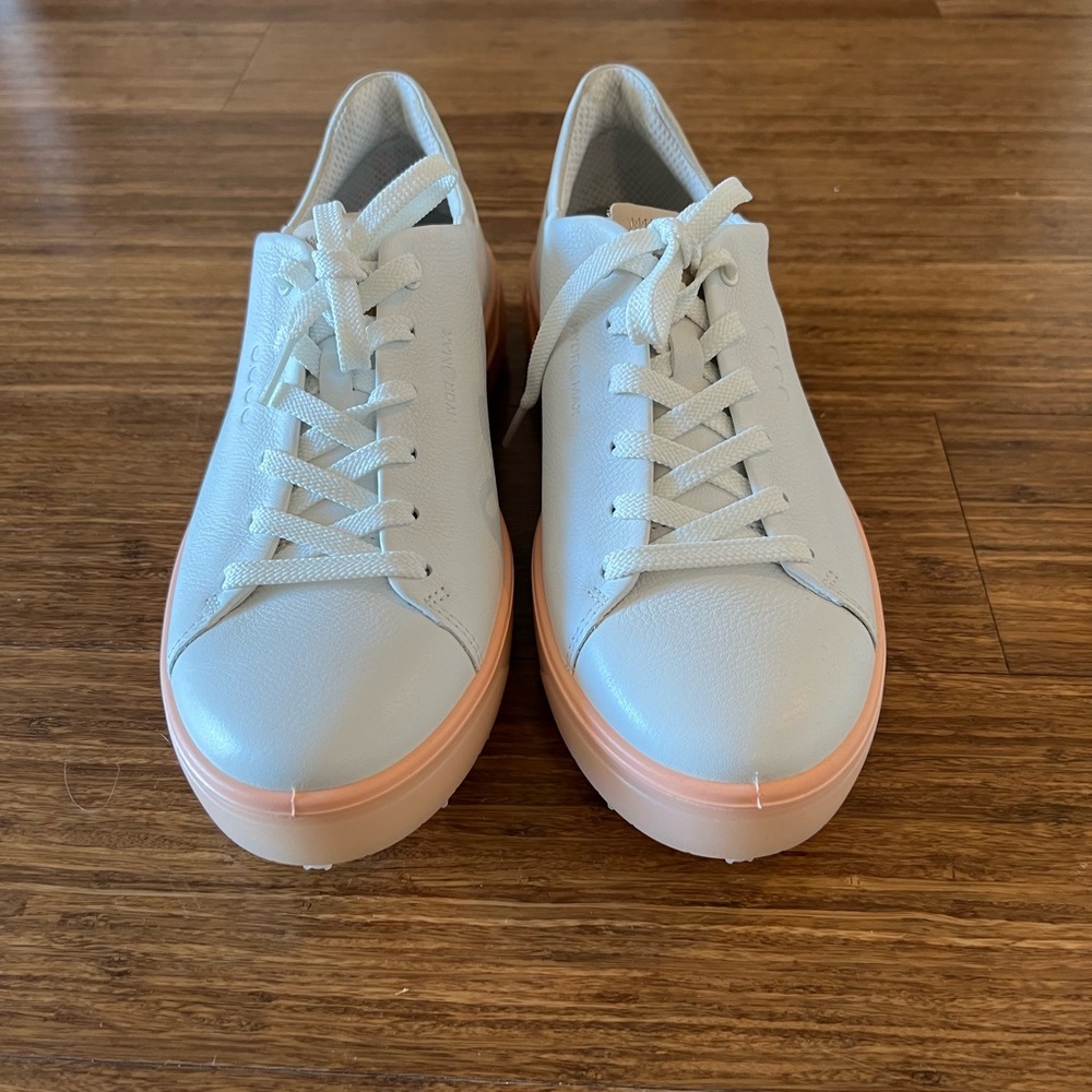 NWOT ECCO Women's Tray Hybrid Hydromax Water Resistant Golf Shoe